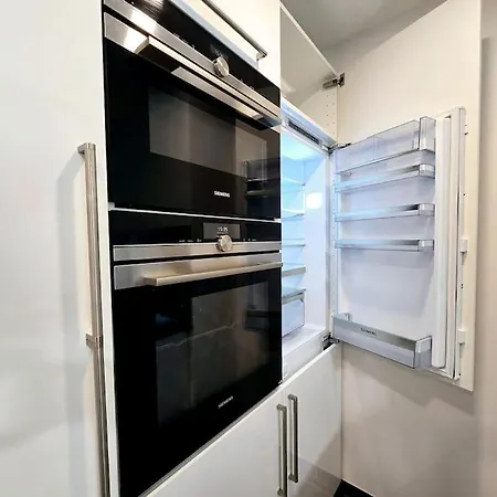 Elegantes Riverside Colonia